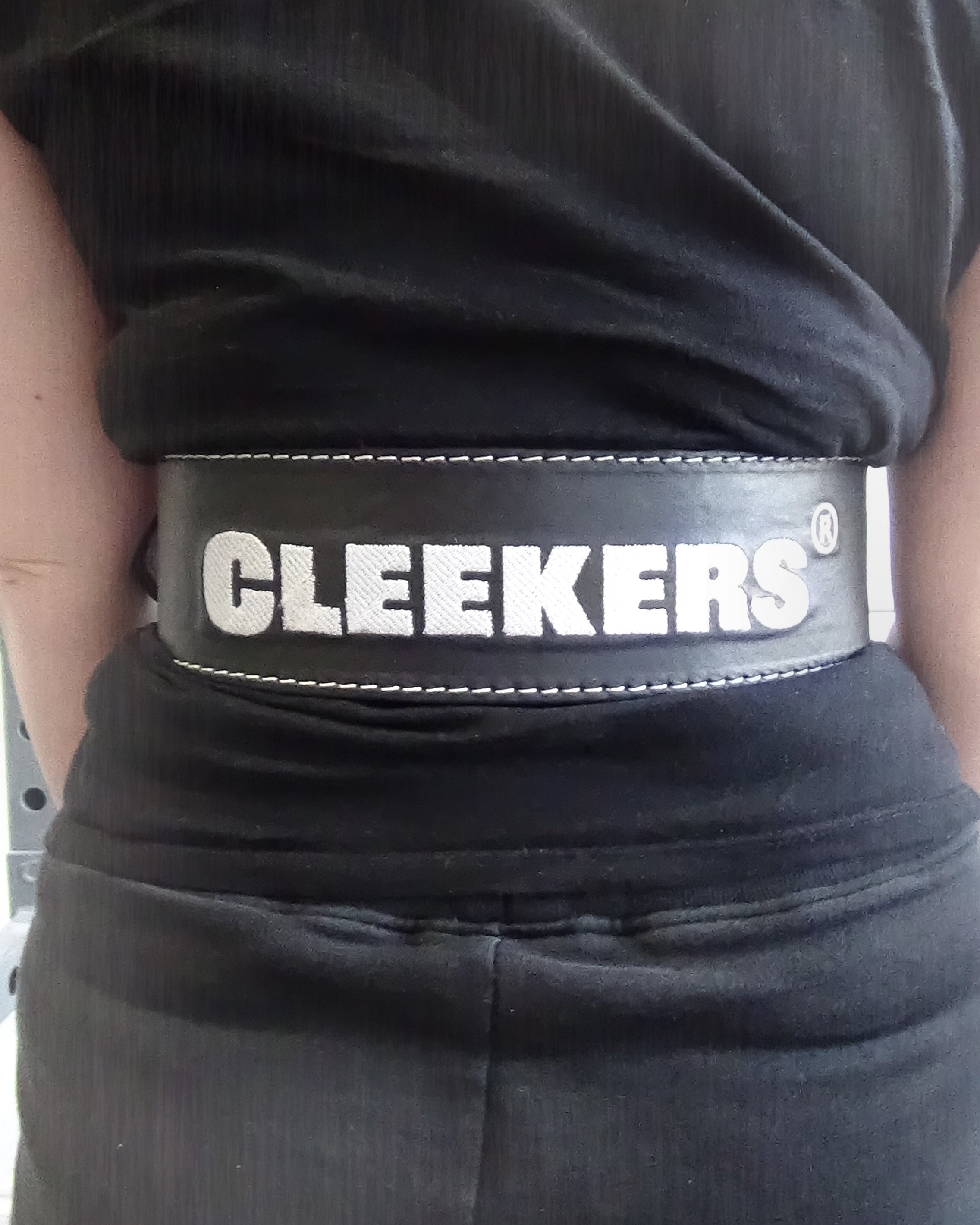 3 inch wide, 10 mm thick lifting belt with single prong buckle (factory second) - Cleekers
